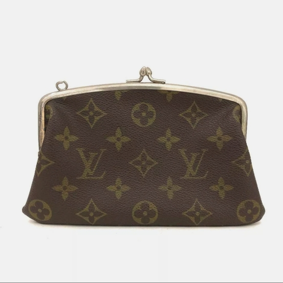 Louis Vuitton Handbags - Louis Vuitton Monogram Cosmetics Pouch (Bucket PM Made In USA) Purse